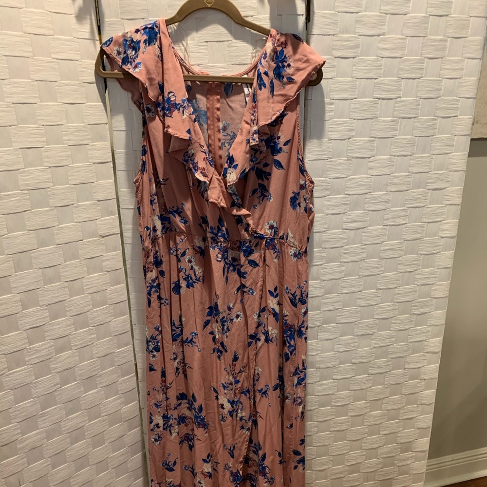 Hi lo maxi dress w floral print